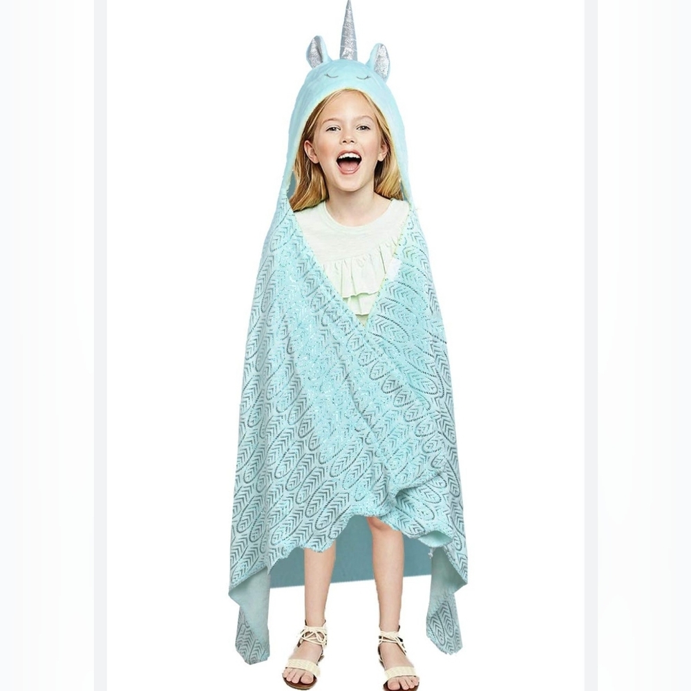 Hooded unicorn blanket / bathrobe / Cozy